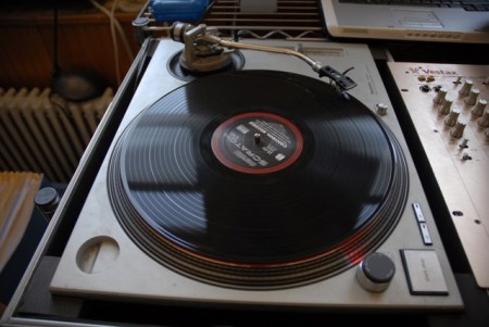 serato-recordplayer